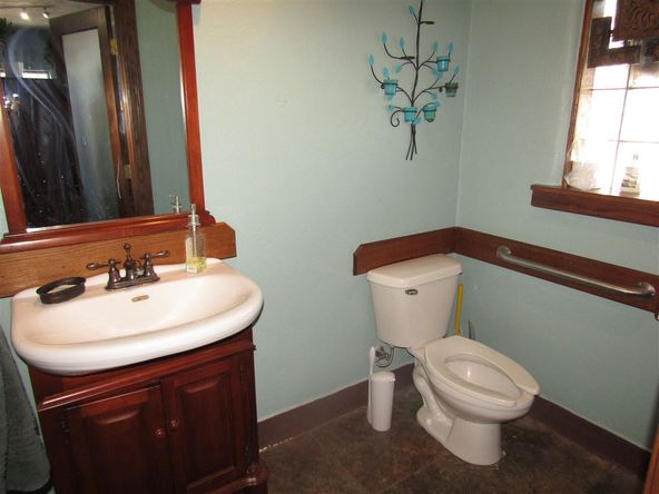941 N Washington St, Janesville, WI 53548